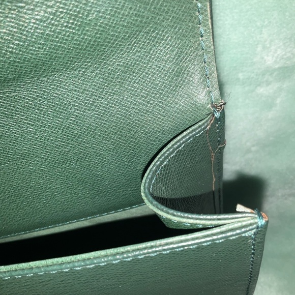 Louis Vuitton Green Taiga Leather Robusto 1 Compartment Briefcase - Picture 11 of 13